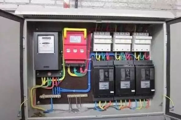 你了解配電箱的內部結構分析嗎？