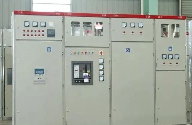 配電箱標(biāo)準(zhǔn)、接線(xiàn)方法、安裝方法和分類(lèi)等。被詳細(xì)描述并且一次清楚。